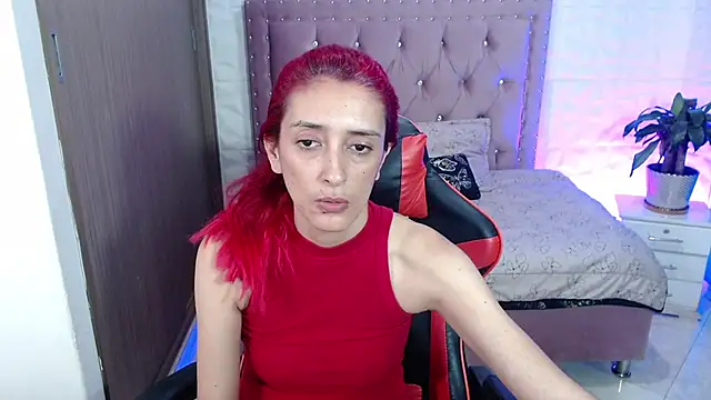 Snapshot of Ruby_Your_Milf chatting on January 16, 12:02 am Ruby Your Milf online show from January 16, 12:02 am