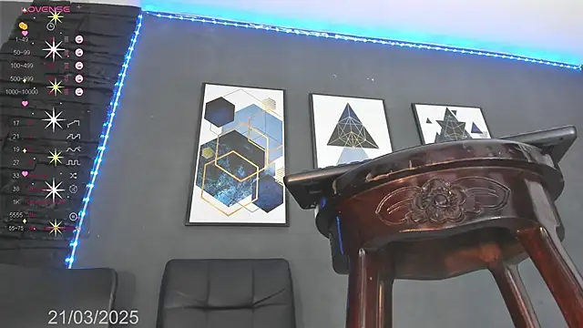 MystiqueTs online show from March 21, 4:40 pm