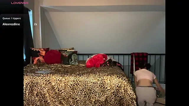 babybimbo online show from February 22, 7:45 pm