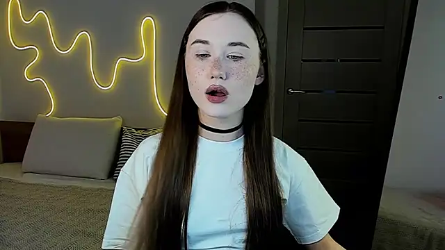 Stella Sunny online show from December 17, 10:27 pm