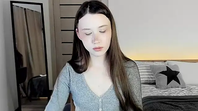 Stella Sunny online show from March 11, 12:38 am