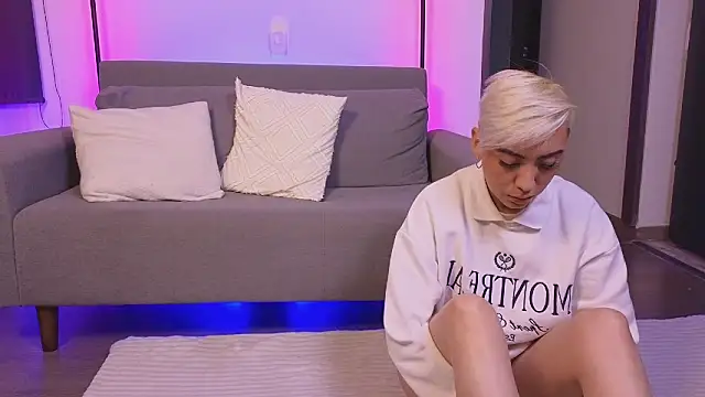 jane hart  online show from December 4, 12:30 am