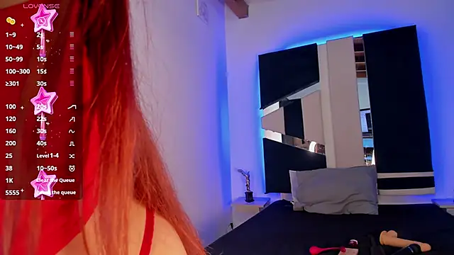 SamanthaFerrer  online show from December 5, 9:17 pm