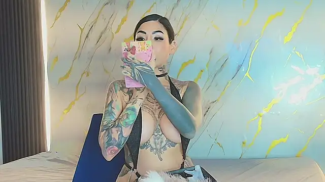 EmiliMontero online show from July 29, 1:59 am
