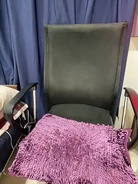 Snapshot of Liyana_Babe chatting on January 27, 5:36 am Liyana Babe online show from January 27, 5:36 am