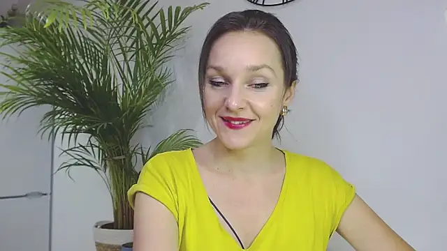 AliciaDesire online show from December 11, 4:09 pm