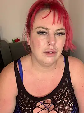 redxxxvixen online show from March 2, 9:32 pm