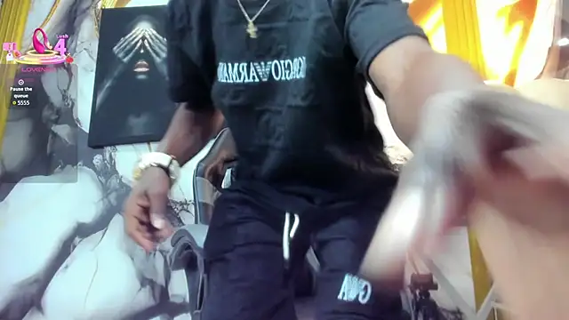 Snapshot of Thomas_shelbys chatting on October 29, 3:09 am Thomas shelbys online show from October 29, 3:09 am