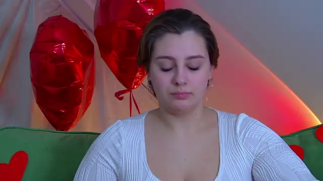 MaryMurray online show from February 17, 6:26 pm