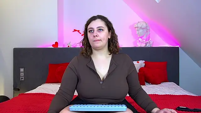 MaryMurray online show from March 1, 6:43 pm