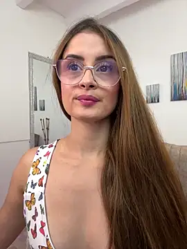 MiaaLoren online show from October 11, 3:54 pm