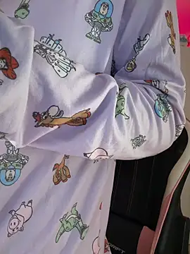 Adriennesexxx online show from March 19, 7:07 pm