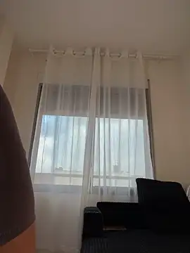 Snapshot of Adriennesexxx chatting on June 10, 5:12 pm Adriennesexxx online show from June 10, 5:12 pm