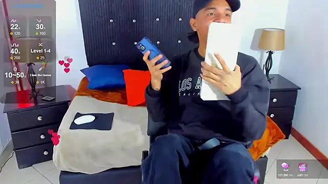 Brand habes online show from December 12, 4:32 pm