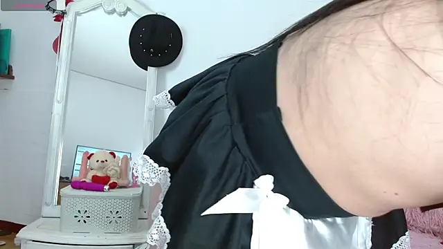 tifanny-squirt online show from February 14, 4:58 am