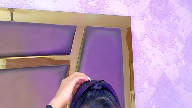 GiahDaniels online show from March 26, 3:56 am