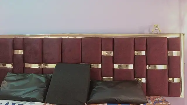 Snapshot of ling_ling24 chatting on March 6, 3:57 am ling ling24 online show from March 6, 3:57 am