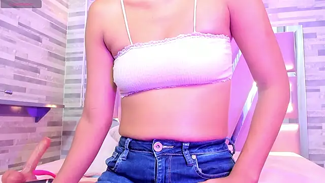amberr sweett69 online show from April 23, 8:22 pm