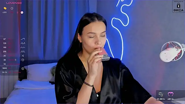 Snapshot of _Sweetie_ chatting on January 27, 11:32 am Sweetie online show from January 27, 11:32 am