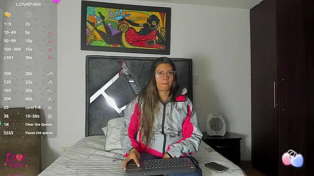 Vahiolet smith online show from October 26, 3:34 am