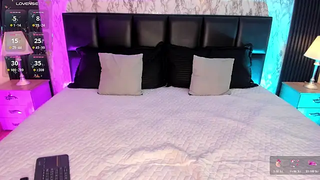 SpicyAmelia online show from November 11, 1:44 pm