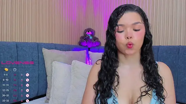 angeline teen online show from February 4, 12:11 pm