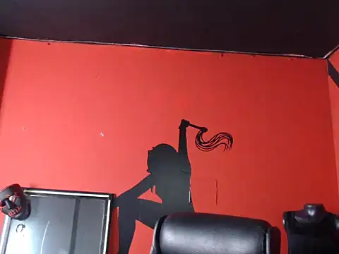 KLOE PIELL online show from April 8, 9:59 pm