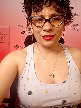 Snapshot of Daneshka_naughty chatting on February 25, 5:08 am Daneshka naughty online show from February 25, 5:08 am