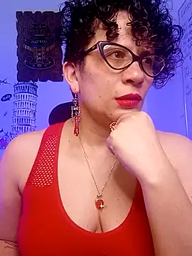 Snapshot of Daneshka_naughty chatting on March 12, 2:30 am Daneshka naughty online show from March 12, 2:30 am