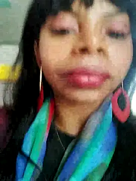 Snapshot of Lizeth_rey1 chatting on February 25, 7:36 pm Lizeth rey1 online show from February 25, 7:36 pm