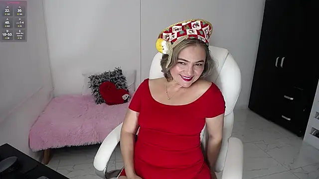 Ghada milf online show from December 24, 9:22 pm