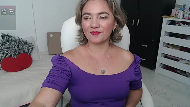 Ghada milf online show from January 8, 11:09 pm