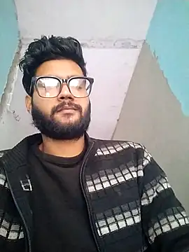 Snapshot of ModestZucchini65 chatting on December 4, 5:39 am ModestZucchini65 online show from December 4, 5:39 am