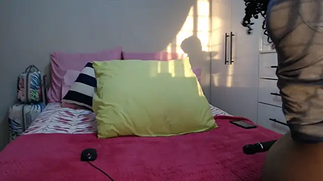 Amberbela online show from April 3, 4:21 am