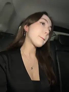 Snapshot of Peachy_Dream chatting on January 22, 10:15 pm Peachy Dream online show from January 22, 10:15 pm