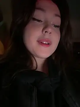 Snapshot of Peachy_Dream chatting on September 24, 6:11 pm Peachy Dream online show from September 24, 6:11 pm