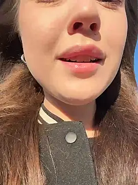 Peachy Dream online show from April 21, 3:39 pm