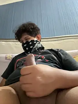 Snapshot of Jimbox6661 chatting on February 26, 7:29 am Jimbox6661 online show from February 26, 7:29 am