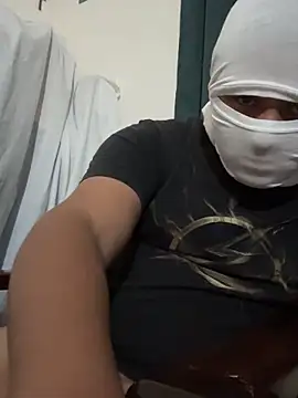 Snapshot of Jimbox6661 chatting on June 1, 6:48 am Jimbox6661 online show from June 1, 6:48 am