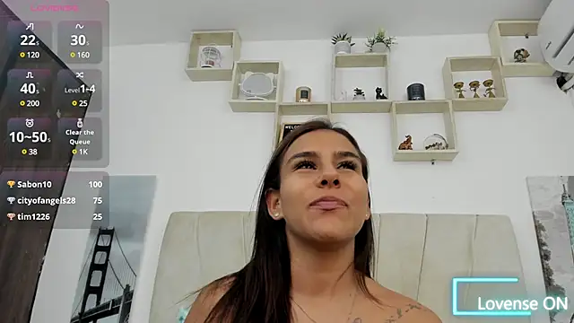 Snapshot of MartinaWestt chatting on February 22, 7:36 pm MartinaWestt online show from February 22, 7:36 pm