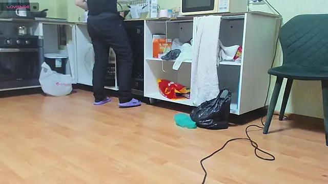 Snapshot of Queen_Sport chatting on February 9, 8:11 am Queen Sport online show from February 9, 8:11 am