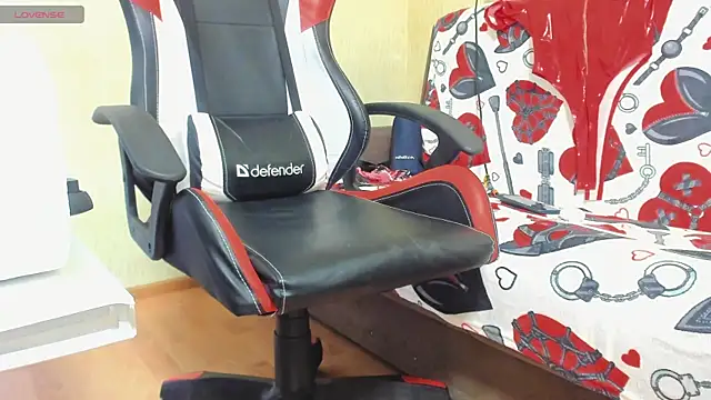 Snapshot of Queen_Sport chatting on February 15, 11:39 am Queen Sport online show from February 15, 11:39 am