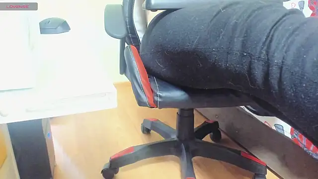 Snapshot of Queen_Sport chatting on February 17, 8:41 am Queen Sport online show from February 17, 8:41 am