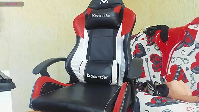 Snapshot of Queen_Sport chatting on February 23, 7:00 am Queen Sport online show from February 23, 7:00 am