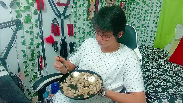 Andy gray online show from February 25, 10:52 pm