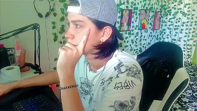 Andy gray online show from June 20, 2:20 pm