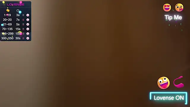 Snapshot of KylieJoyce chatting on January 16, 4:49 am KylieJoyce online show from January 16, 4:49 am