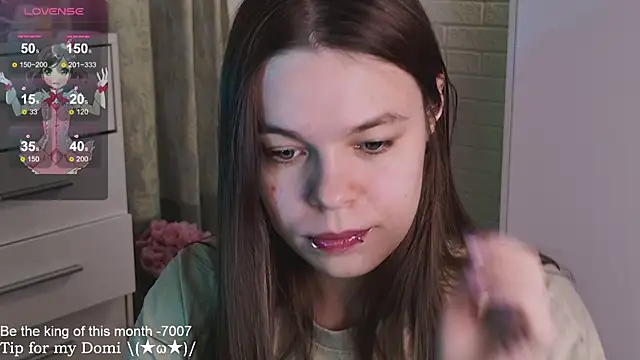 Snapshot of ValBae chatting on March 8, 4:28 pm ValBae online show from March 8, 4:28 pm