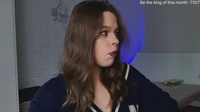 ValBae online show from March 20, 1:48 pm