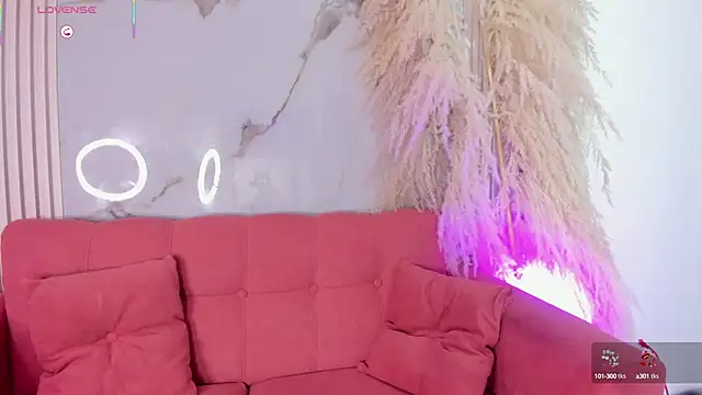 Snapshot of ailynBlaze chatting on September 11, 5:51 am ailynBlaze online show from September 11, 5:51 am